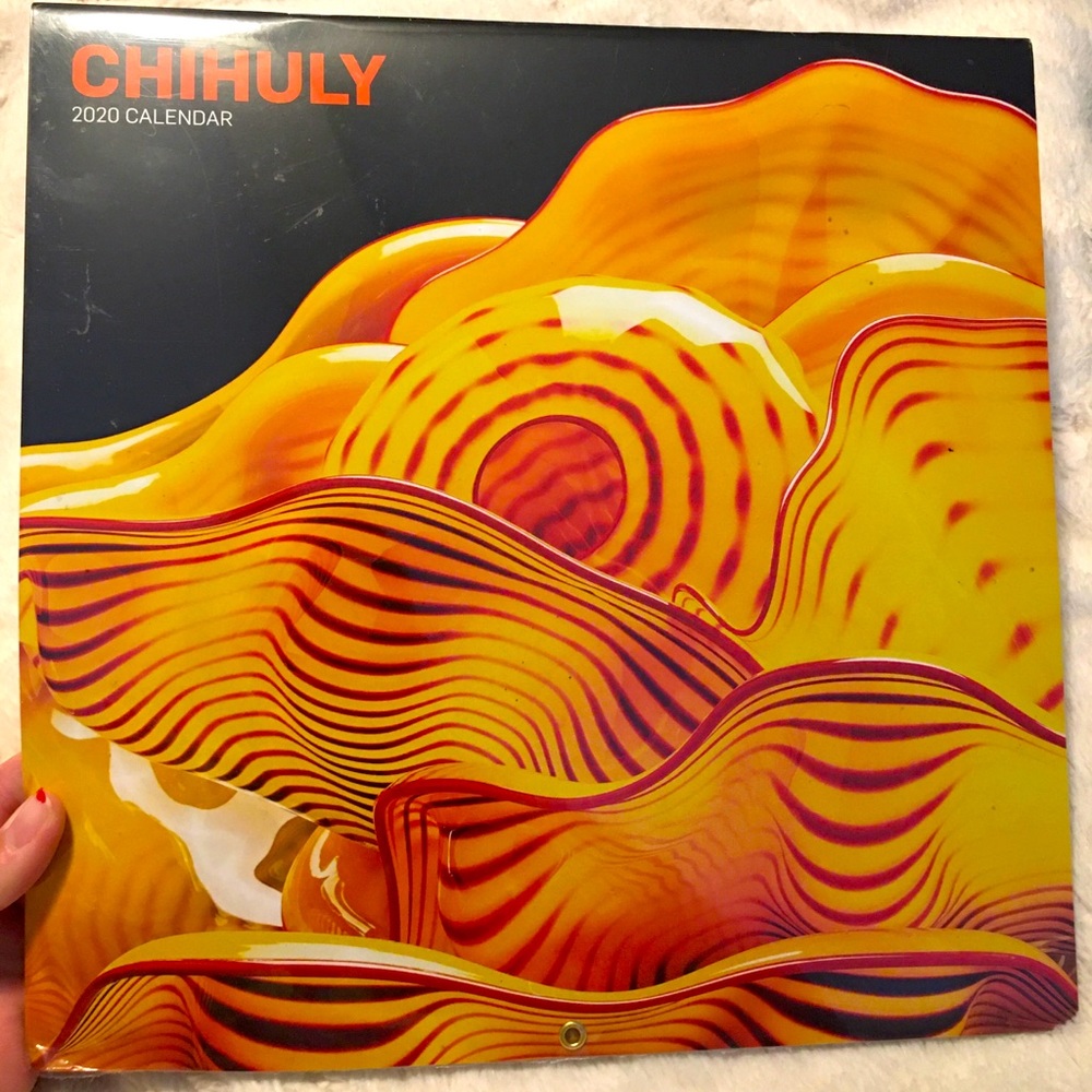 2020 Dale Chihuly art Calendar New in plastic
